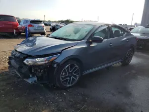 Nissan Sentra 2.0L 4 2025