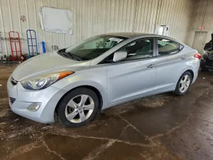 Hyundai Elantra 1.8L 4 2013