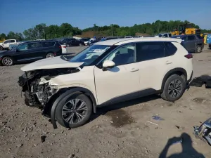 Nissan Rogue 2.5L 4 2021