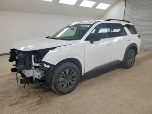 Nissan Pathfinder 3.5L 6 2026