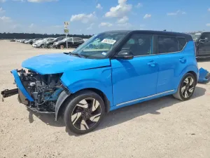 Kia Soul 2.0L 4 2023