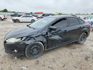 Ford Focus 2.0L 4 2012
