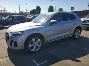 Audi Q5 2.0L 4 2022