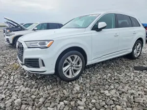 Audi Q7 2.0L 4 2023