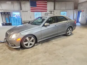Mercedes-Benz E 3.5L 6 2010