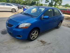 Toyota Yaris 1.5L 4 2010