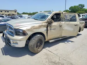 Dodge RAM 5.7L 8 2011