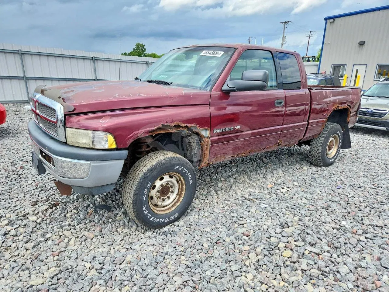 Dodge RAM 8.0L 10 2001