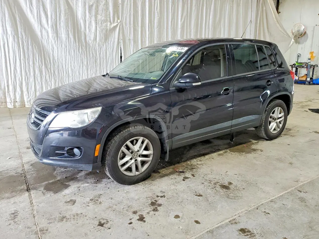 Volkswagen Tiguan 2.0L 4 2011