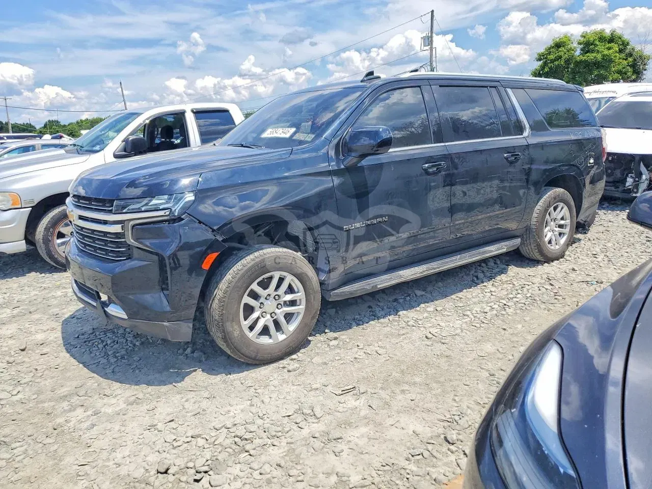 Chevrolet Suburban 5.3L 8 2021