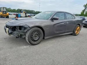 Dodge Charger 5.7L 8 2019