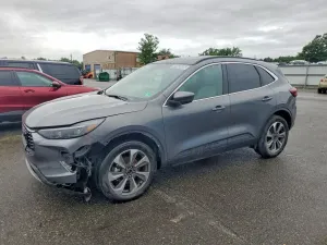 Ford Escape 2.0L 4 2025