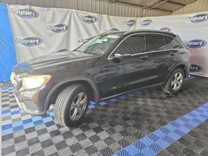 Mercedes-Benz GLC 2.0L 4 2016