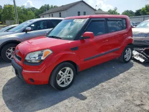Kia Soul 2.0L 4 2011