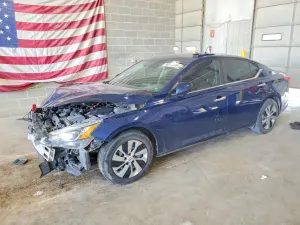 Nissan Altima 2.5L 4 2019