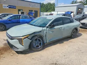 Kia K4 2.0L 4 2025