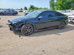 Hyundai Elantra 2.0L 4 2023