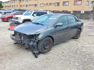Toyota Corolla 1.8L 4 2013