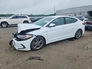 Hyundai Elantra 2.0L 4 2017