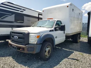 Ford F550 6.7L 8 2011