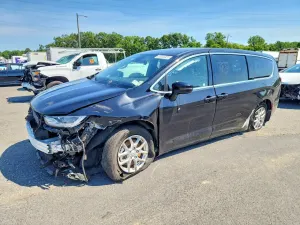 Chrysler Pacifica 3.6L 6 2025