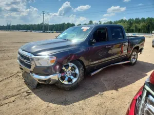 RAM 1500 5.7L 8 2019