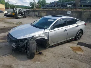 Nissan Altima 2.5L 4 2020