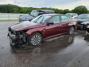 Nissan Altima 2.5L 4 2025