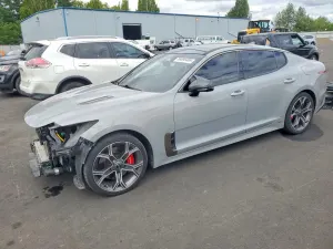 Kia Stinger 3.3L 6 2020