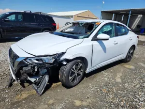 Nissan Sentra 2.0L 4 2023