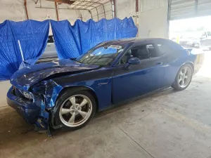 Dodge Challenger 5.7L 8 2010