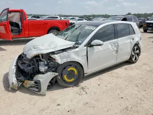 Volkswagen Golf 2L 4 2018