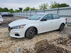 Nissan Altima 2.5L 4 2020