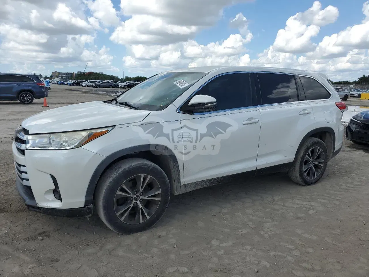 Toyota Highlander 2.7L 4 2019
