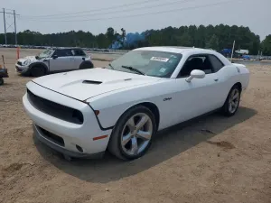 Dodge Challenger 5.7L 8 2015