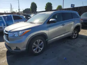 Toyota Highlander 3.5L 6 2015