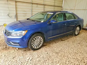 Volkswagen Passat 1.8L 4 2017