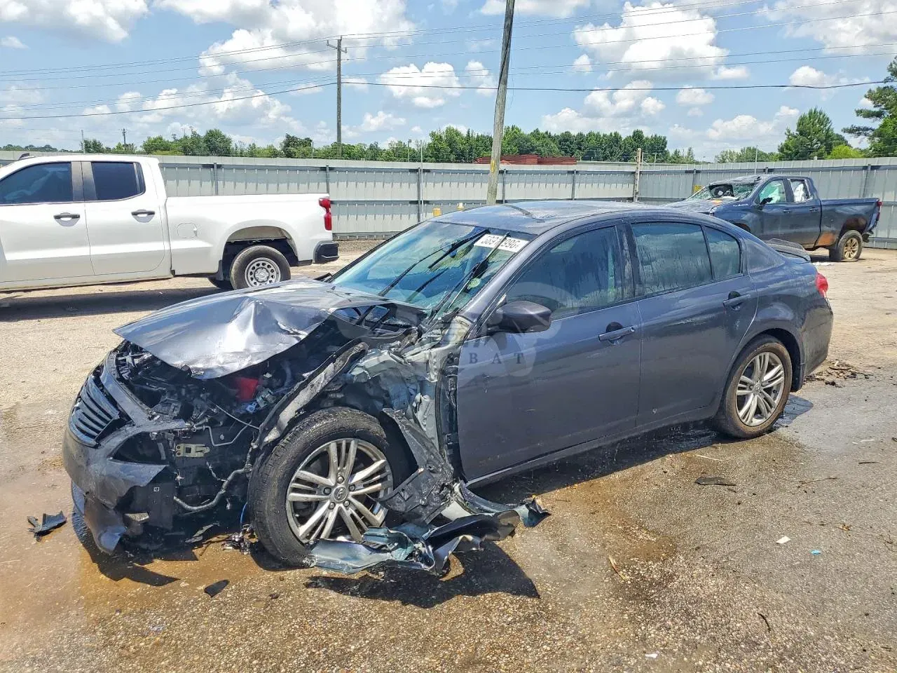 Infiniti G37 3.7L 6 2010