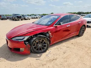 Tesla Model S 2016