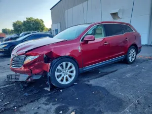 Lincoln MKT 3.5L 6 2017