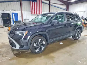 Volkswagen Taos 1.5L 4 2025