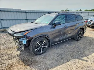 Toyota Highlander 3.5L 6 2021