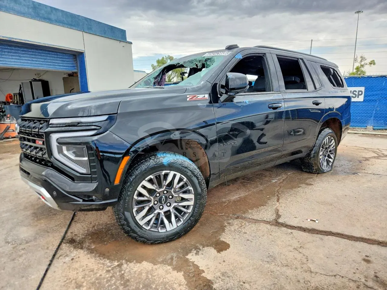 Chevrolet Tahoe 5.3L 8 2025