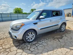 Kia Soul 2.0L 4 2012