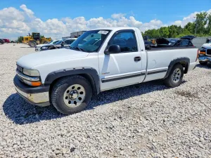 Chevrolet Silverado 1500 4.8L 8 2001