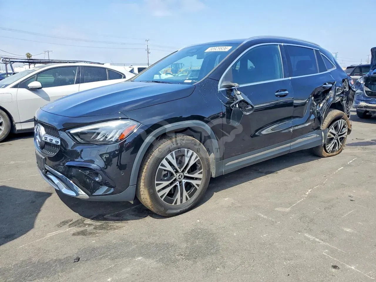 Mercedes-Benz GLA 2.0L 4 2025