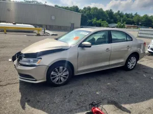Volkswagen Jetta 1.8L 4 2015