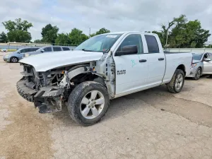 RAM 1500 5.7L 8 2015