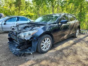 Mazda 3 2.0L 4 2015