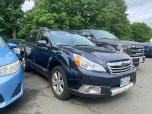 Subaru Outback 2.5L 4 2011